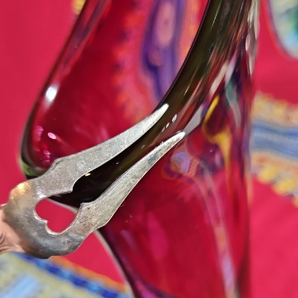 Handblown Vintage Mid-Century Modern Swung Glass Vase  in 